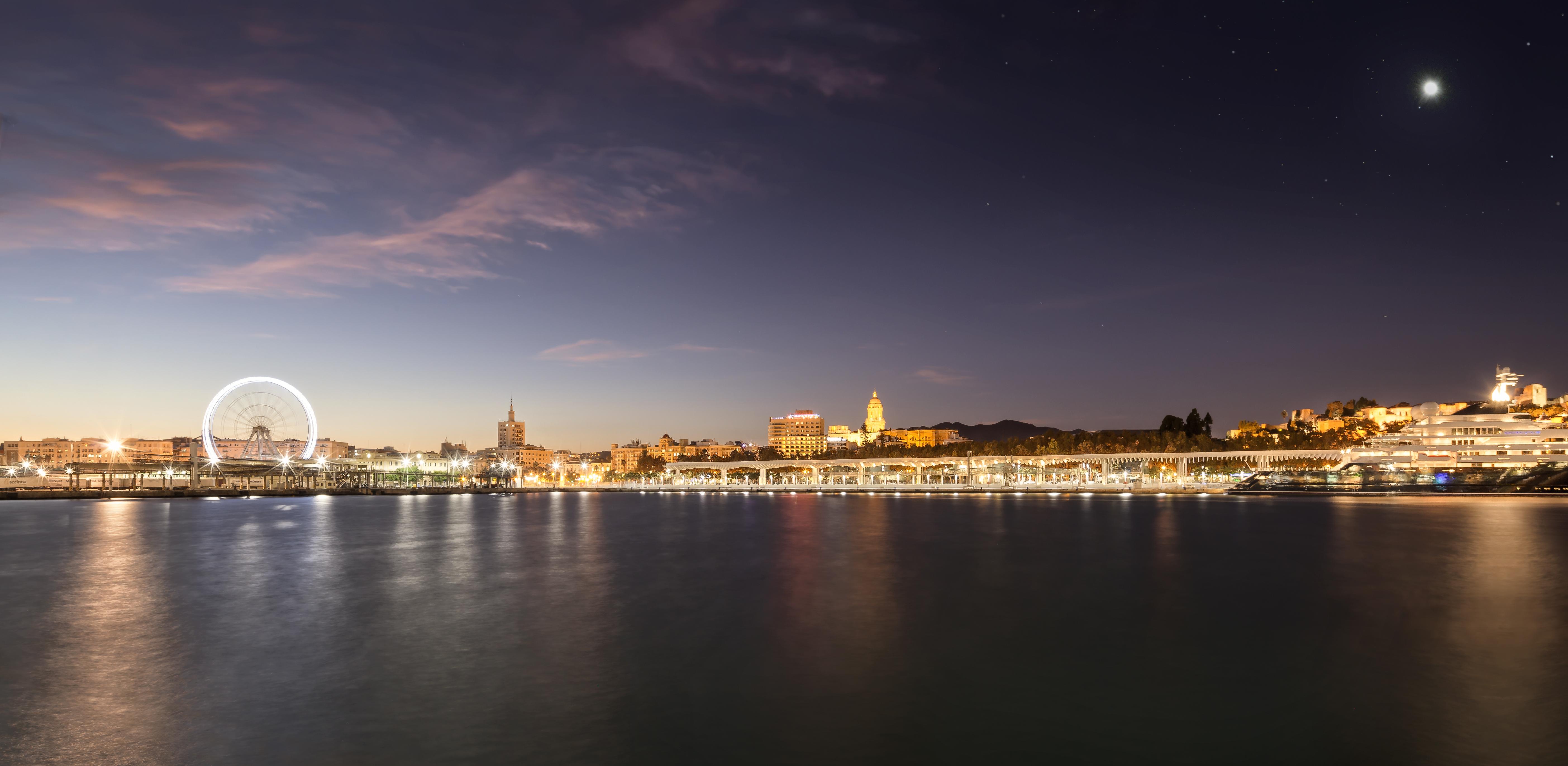 Ilunion Malaga Hotel Exterior photo