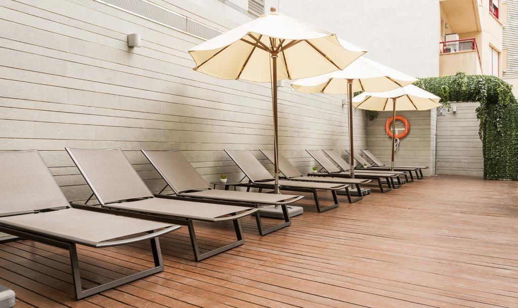 Ilunion Malaga Hotel Exterior photo